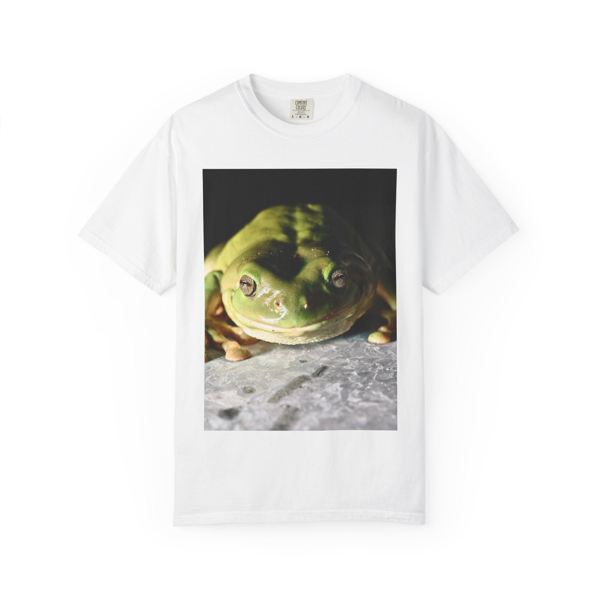 Frog Portrait T-Shirt — Cute Green Tree Frog Photo Tee