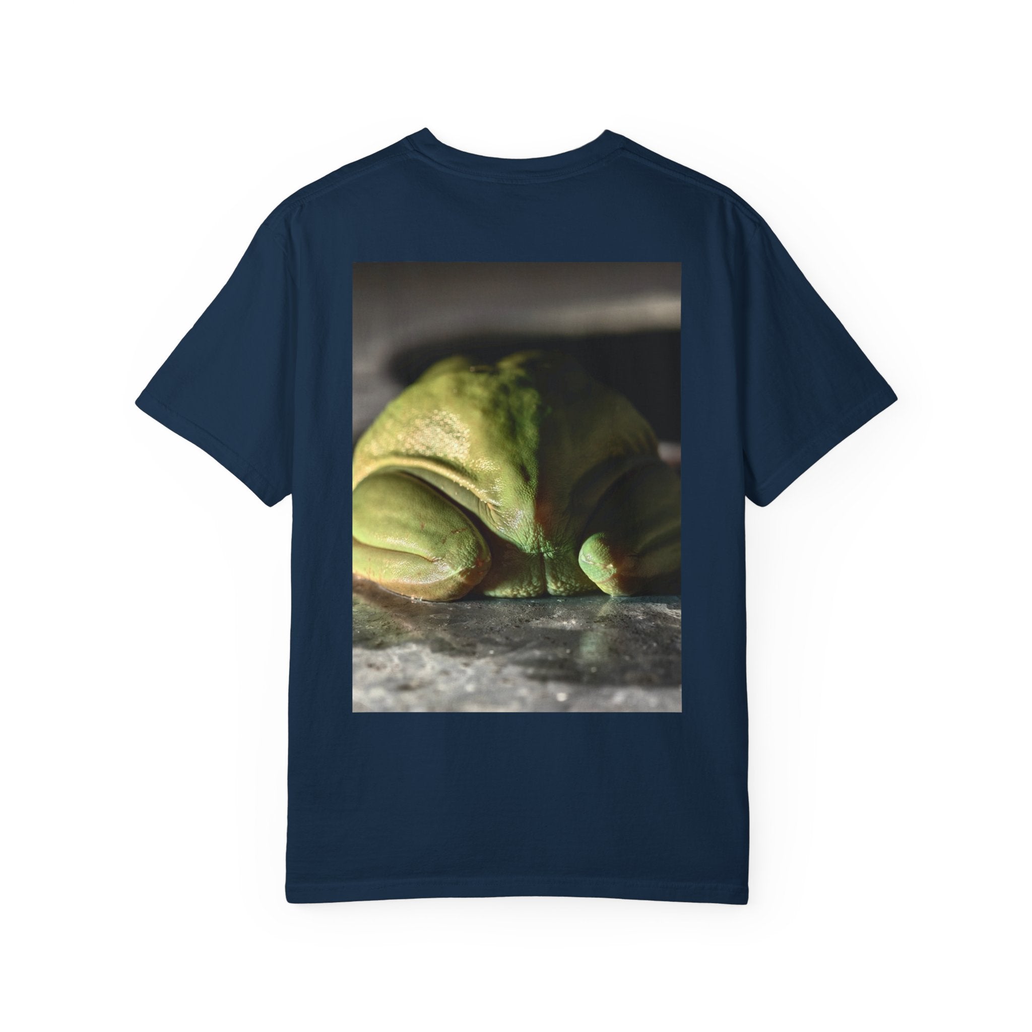 Frog Portrait T-Shirt — Cute Green Tree Frog Photo Tee