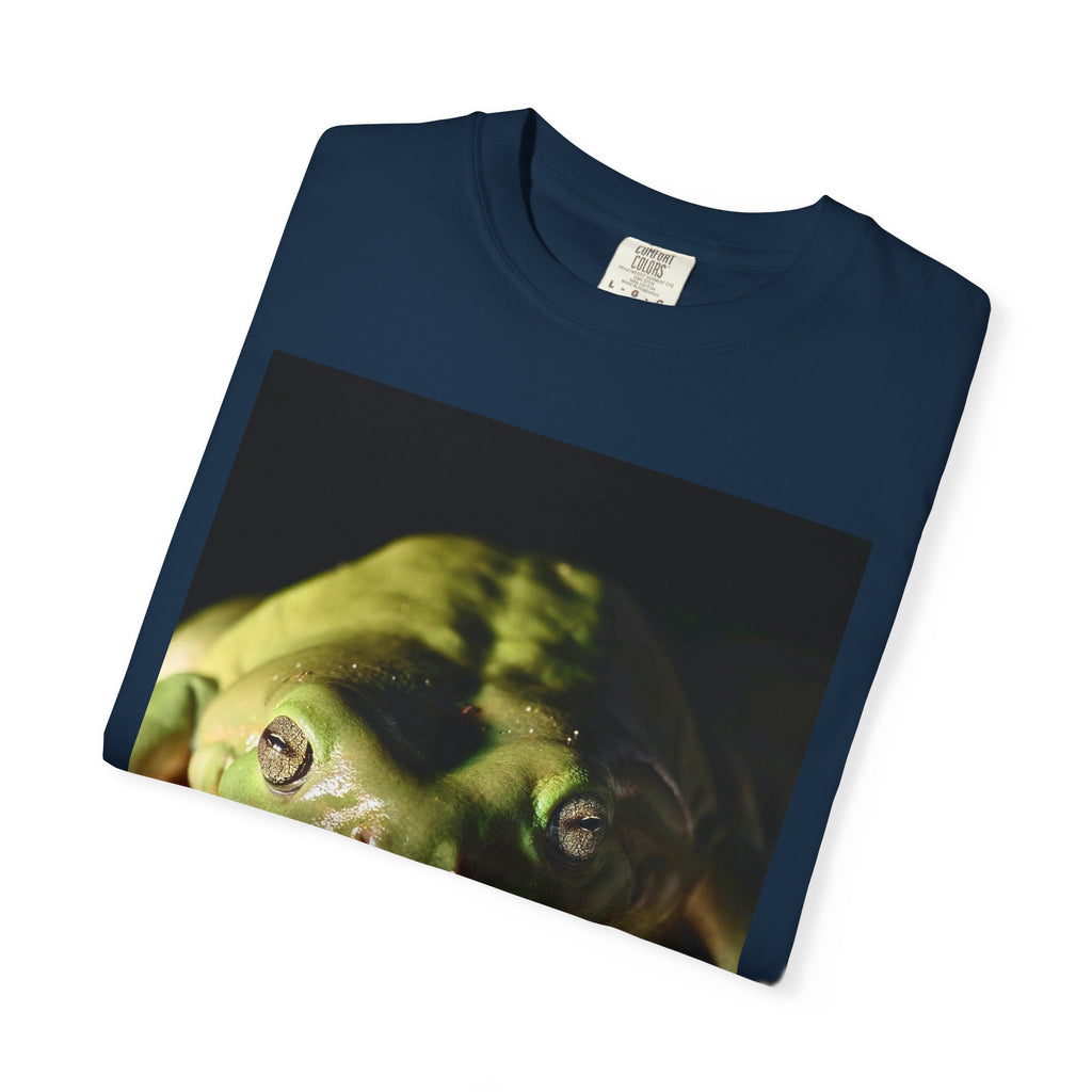 Frog Portrait T-Shirt — Cute Green Tree Frog Photo Tee